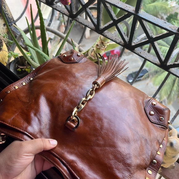 Authentic vintage Tan MK with studs - Picture 14 of 17